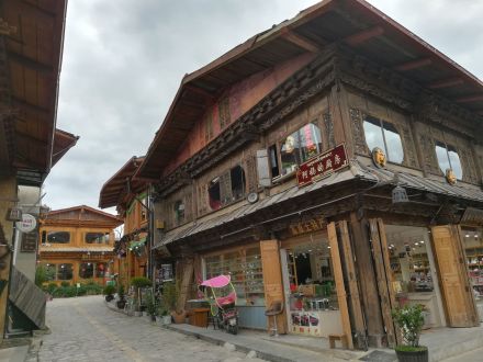 Rafał Chwała - Kunming, 2019 | CHN