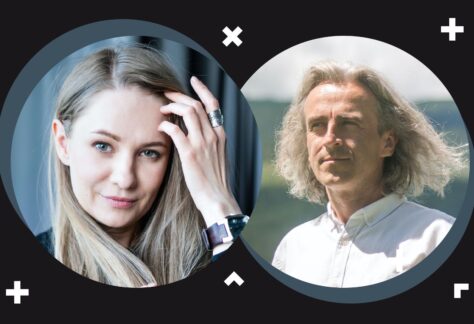 Na czarnym tle są dwa zdjęcia: portret kobiety i mężczyzny.