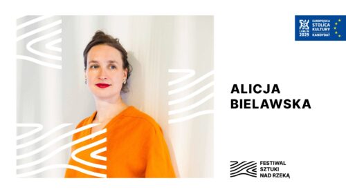 Po lewej stronie portret kobiety w żółtej bluzce i upiętych włosach. Po prawej stronie napis: Alicja Bielawska. Festiwal Sztuki Nad Rzeką.