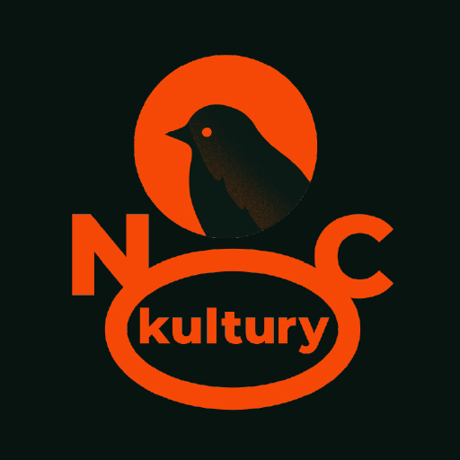Logo Nocy Kultury z ptakiem na górze.